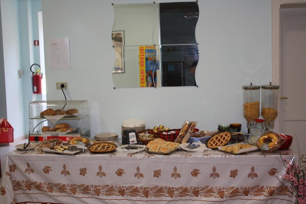 Hotel Colombo Riccione Luaran gambar